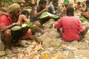 Keramahan Masyarakat Kampung Kambala, Papua Barat Indonesia